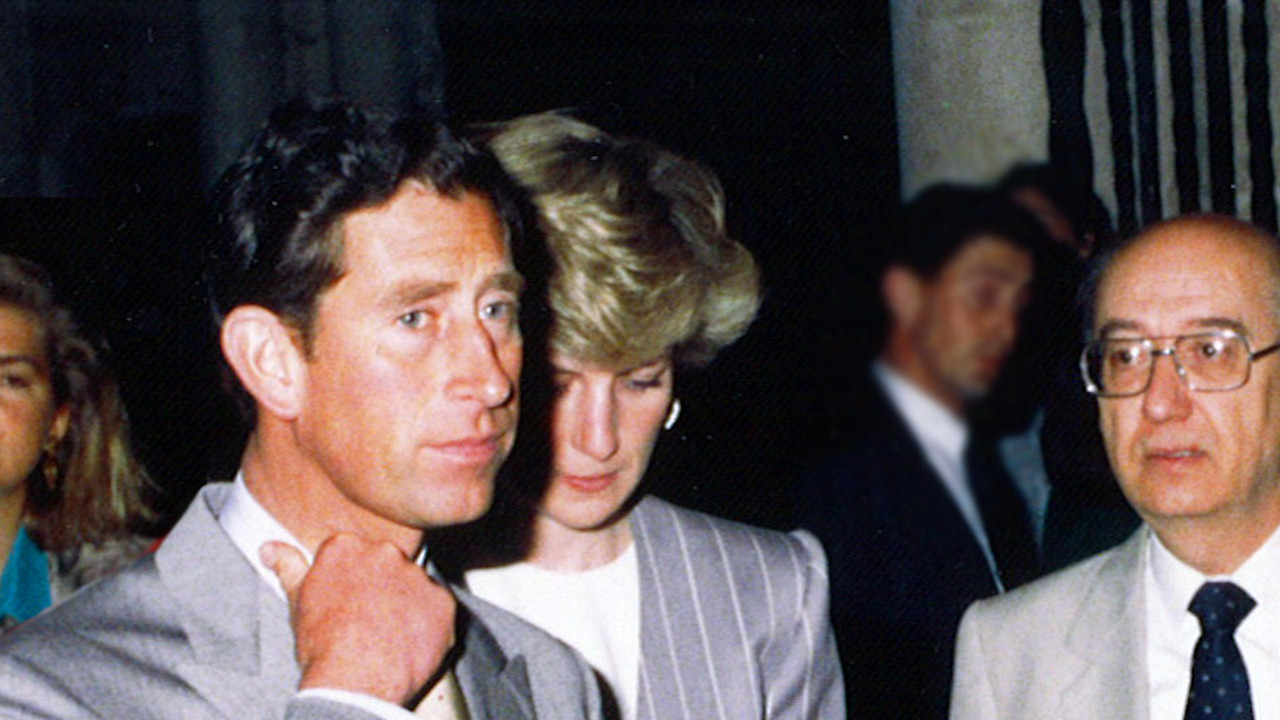 A princesa do povo: Veja 6 regras da família real quebradas por Diana