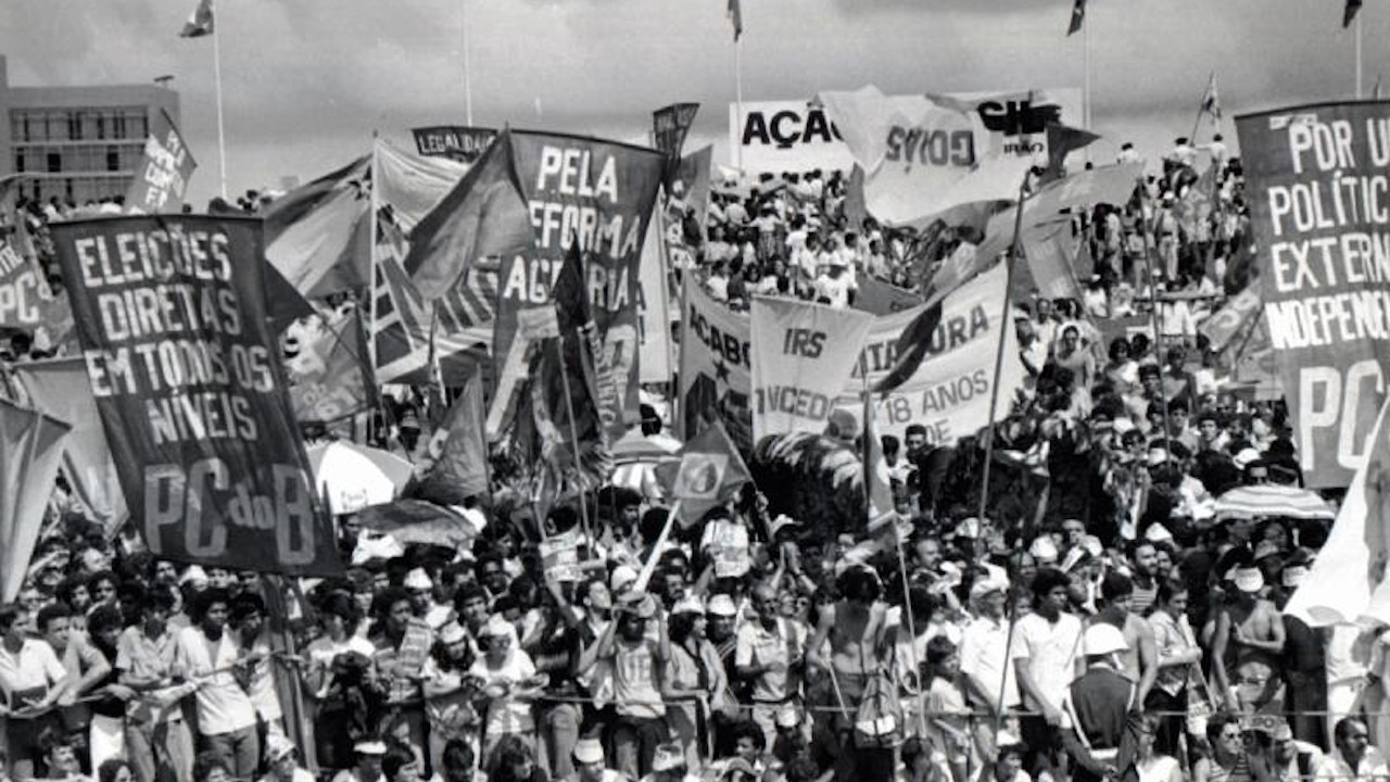 Entenda a diferença entre intervenção militar e ditadura
