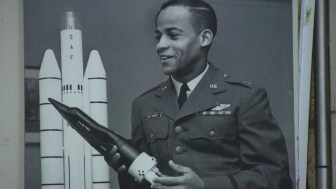 A história de Ed Dwight, o primeiro astronauta negro da Nasa