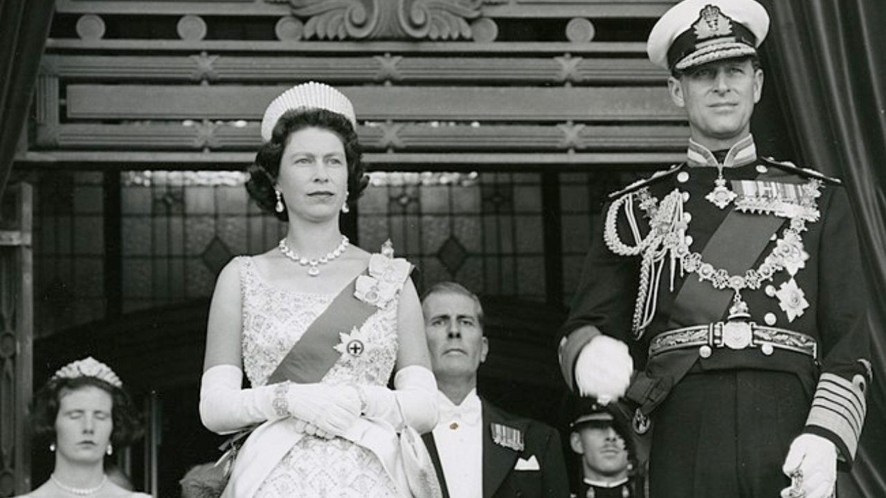 Casamento de Elizabeth II e Philip foi marcado pelo racionamento de guerra