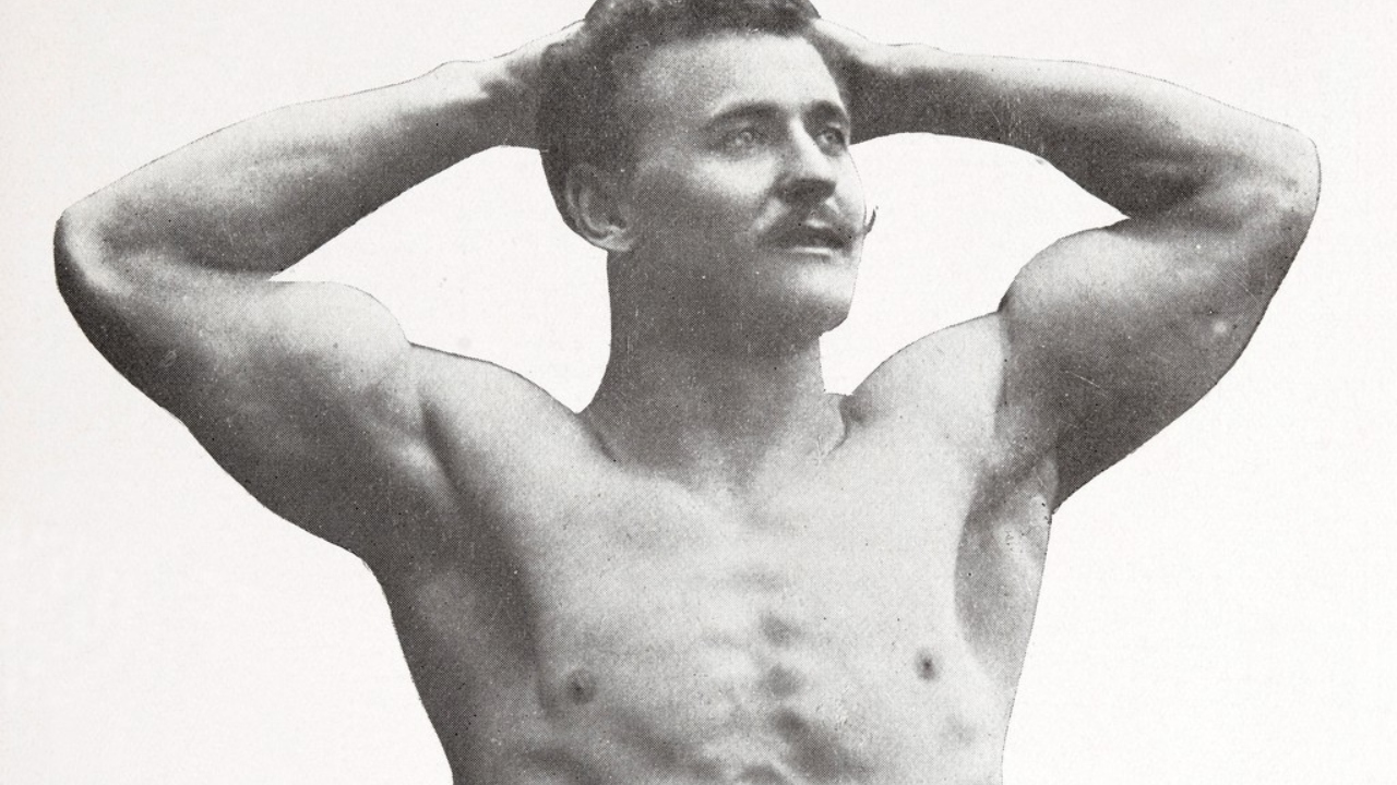 O pai do fisiculturismo: Conheça Eugen Sandow, que se tornou até instrutor do rei George V