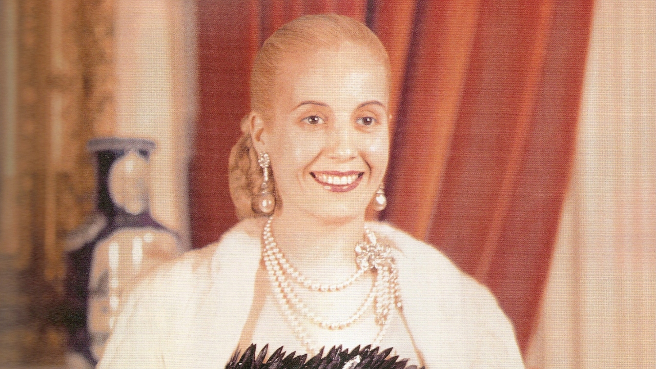 Oito destinos: A inacreditável saga do corpo de Evita Perón