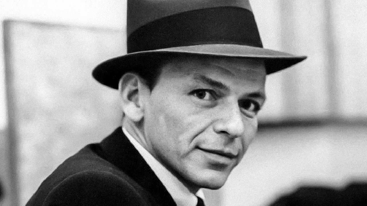 Como o ‘resfriado’ de Frank Sinatra resultou em uma das maiores reportagens da História