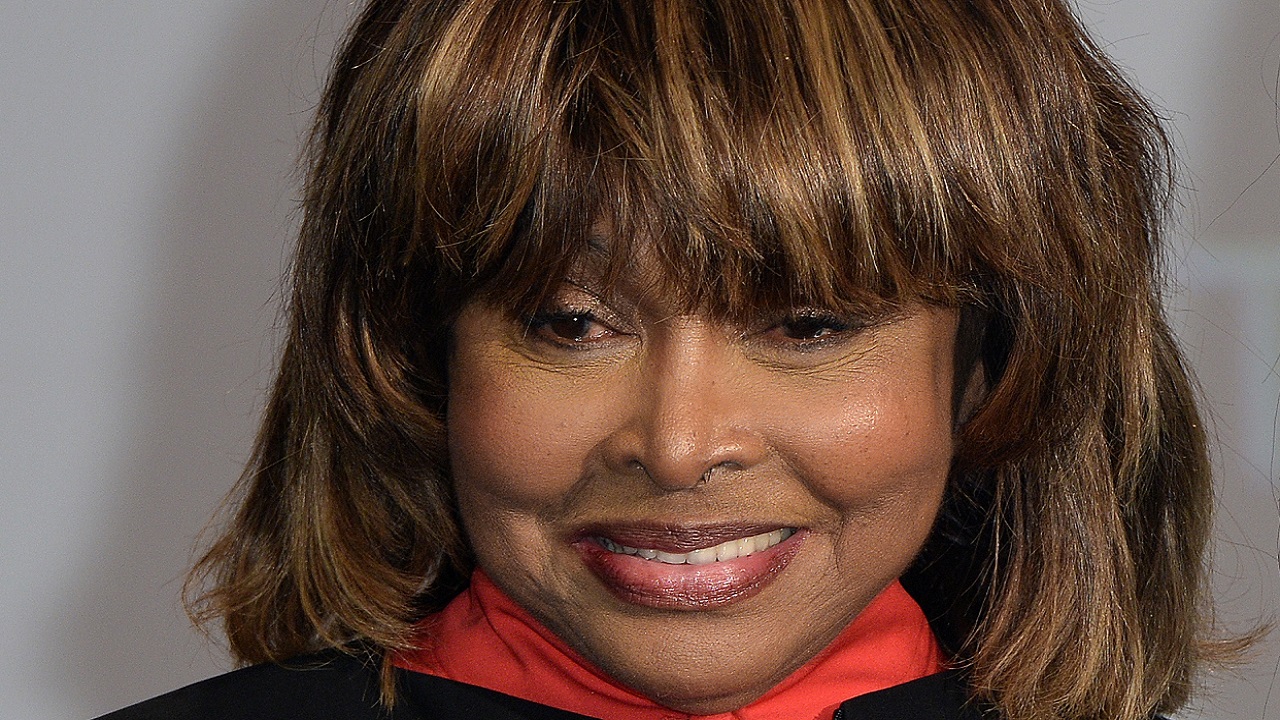 Por trás dos palcos: A dura vida amorosa de Tina Turner