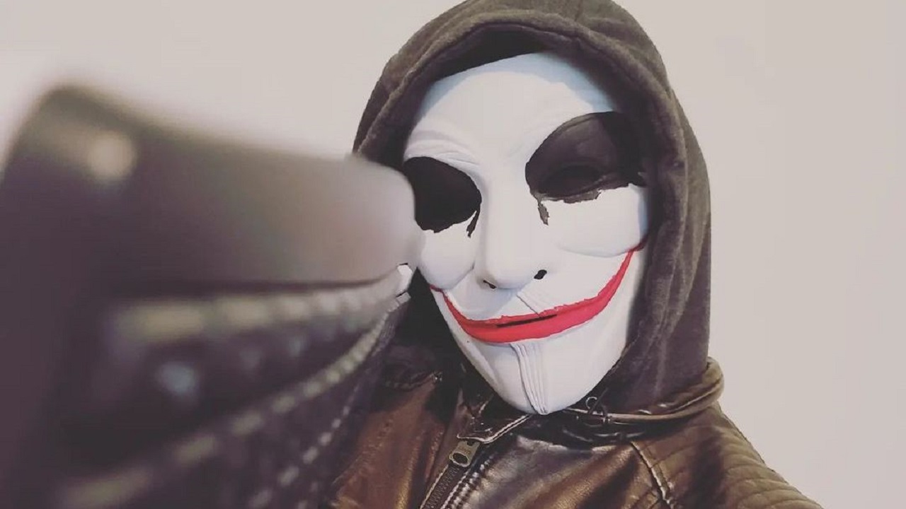 Grande Londini, o intrigante justiceiro do TikTok