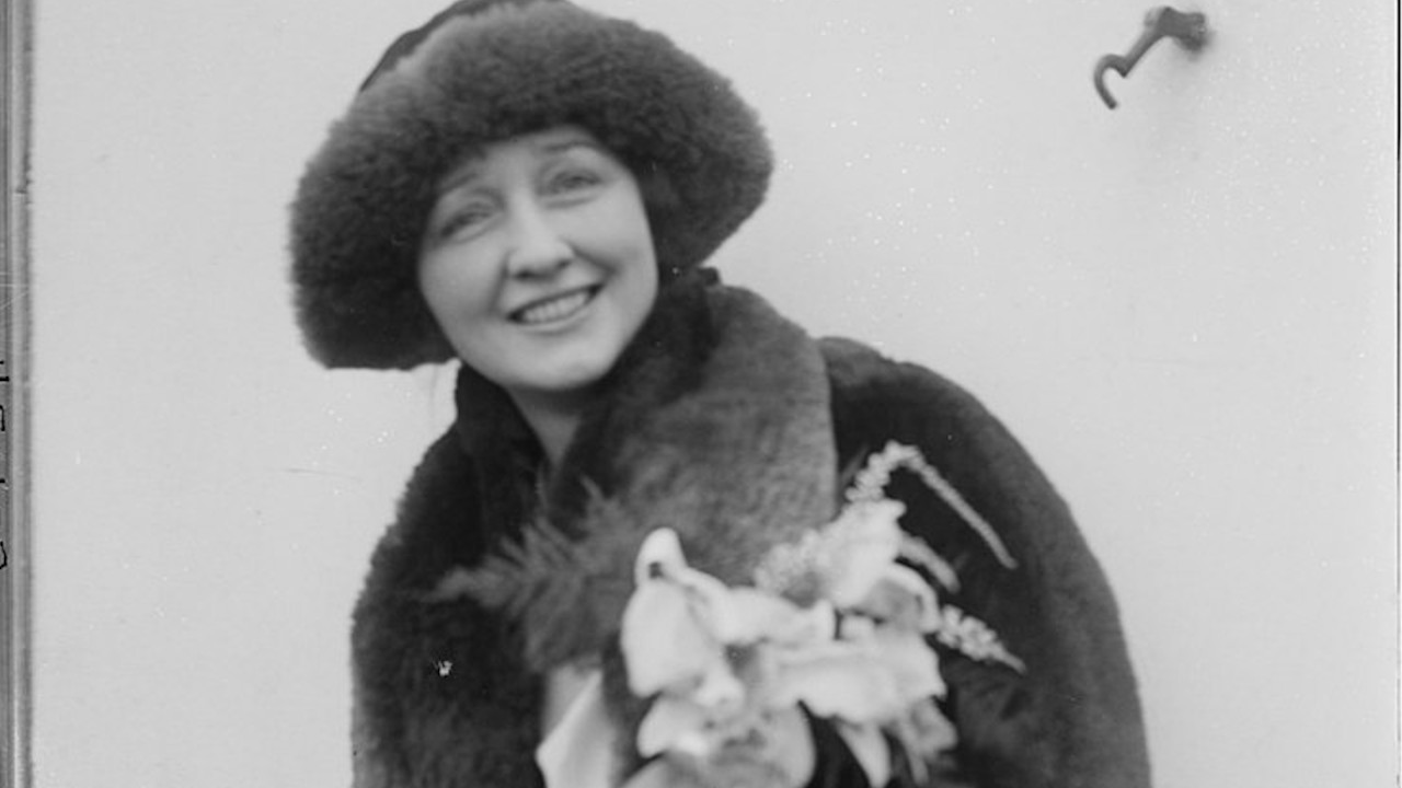 Hedda Hopper: jornalista e pesadelo das antigas estrelas de Hollywood