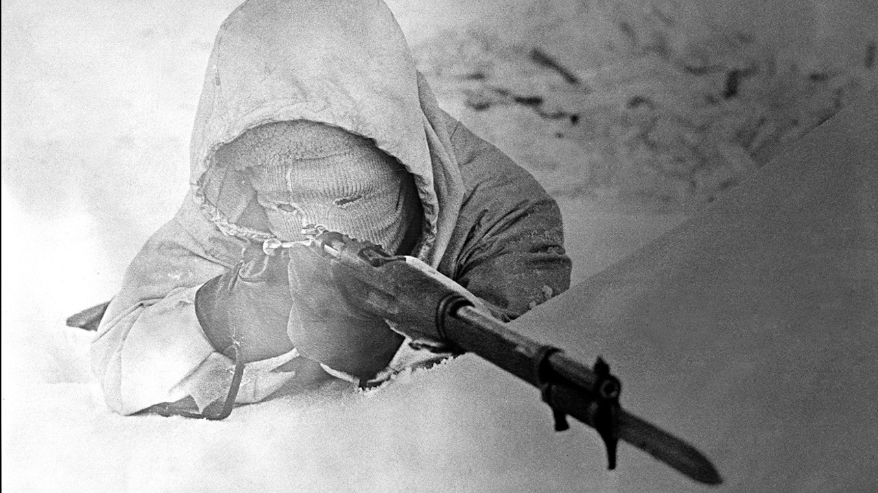 Mira precisa e cruel: 5 curiosidades sobre os atiradores de elite e Simo Hayha, o Morte Branca