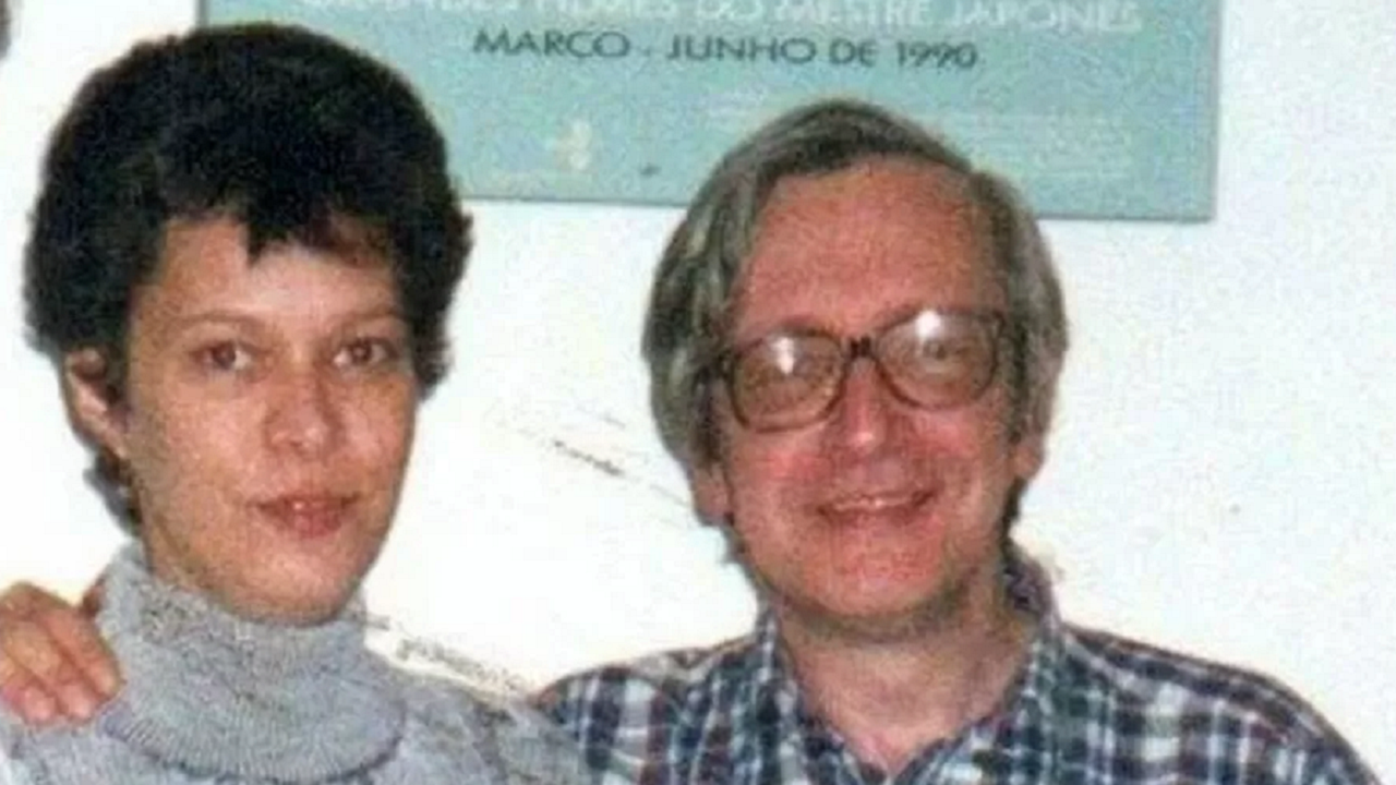 Filha de Olavo de Carvalho não dará continuidade aos processos do pai