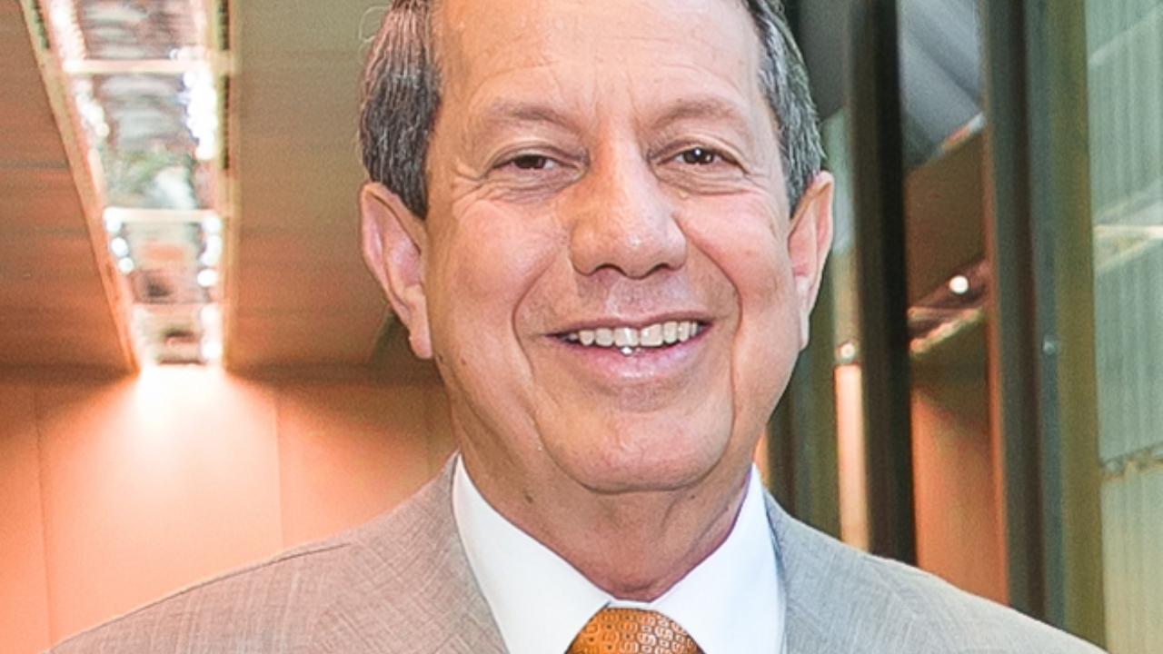 No rio de Janeiro, pastor R. R. Soares é internado com Coronavírus