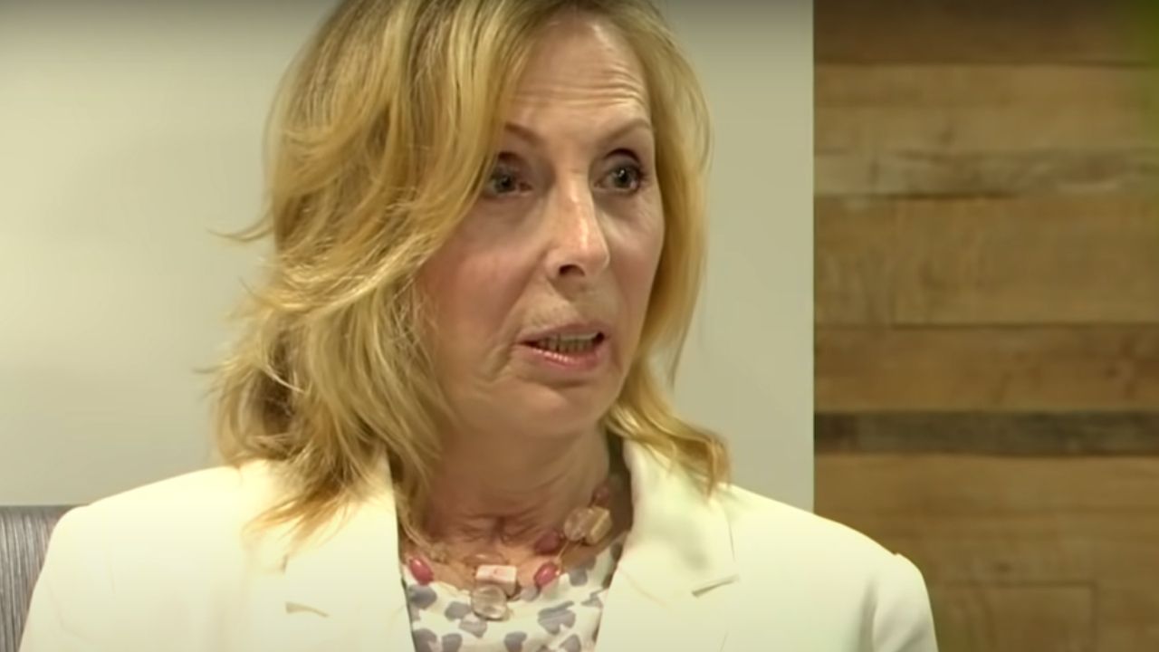 A senhora dada como morta que ressuscitou enquanto sua neta nascia