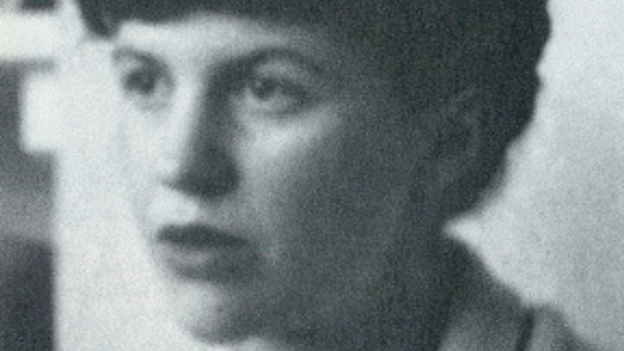Há exatos 90 anos, nascia a escritora Sylvia Plath