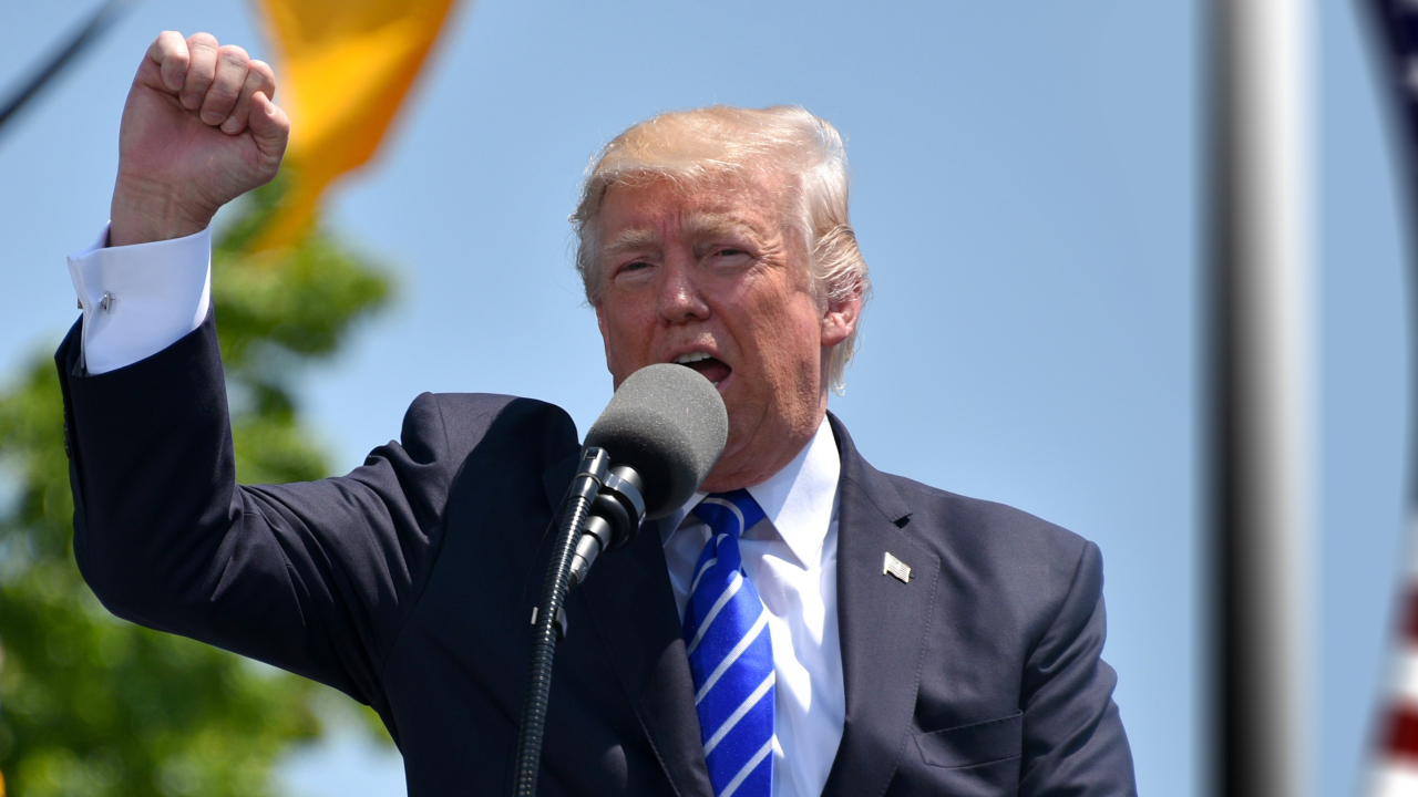 Ataque ao Capitólio: Comitê acusa Trump de ‘tentativa de golpe’
