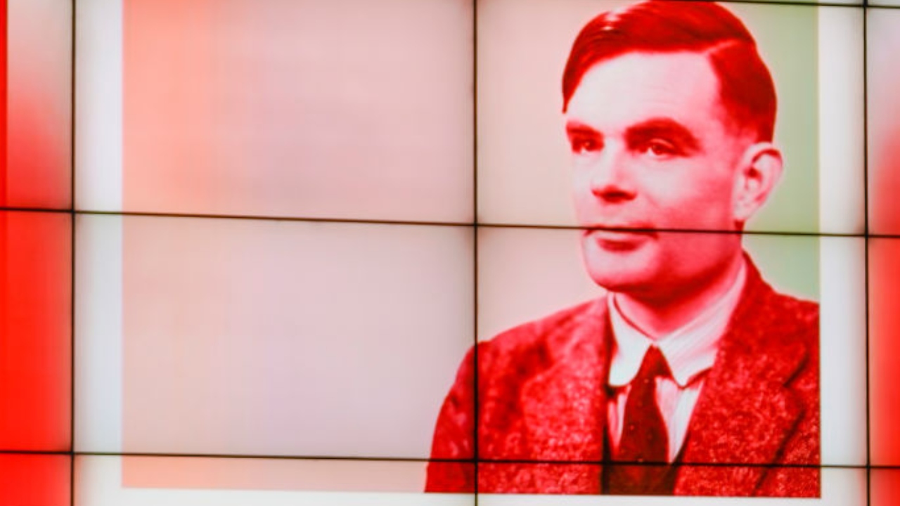Proibição da ‘terapia de conversão’ no Reino Unido relembra a dura saga de Alan Turing