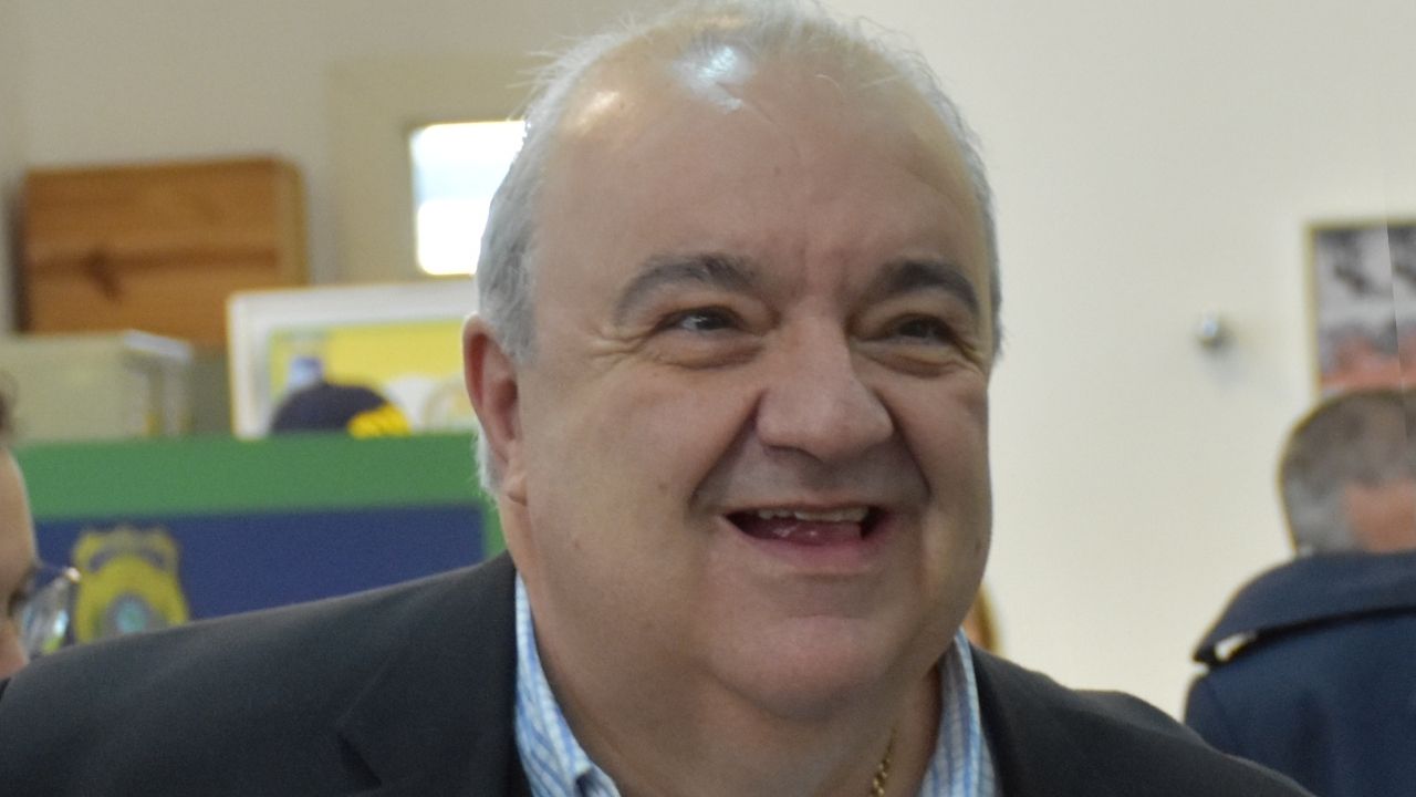 Prefeito de Curitiba não pretende mais multar quem der comida a moradores de rua
