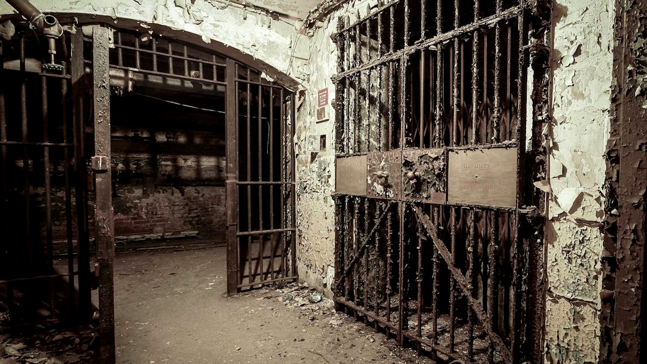 Ruínas da tortura: os horrores da prisão abandonada de Holmesburg