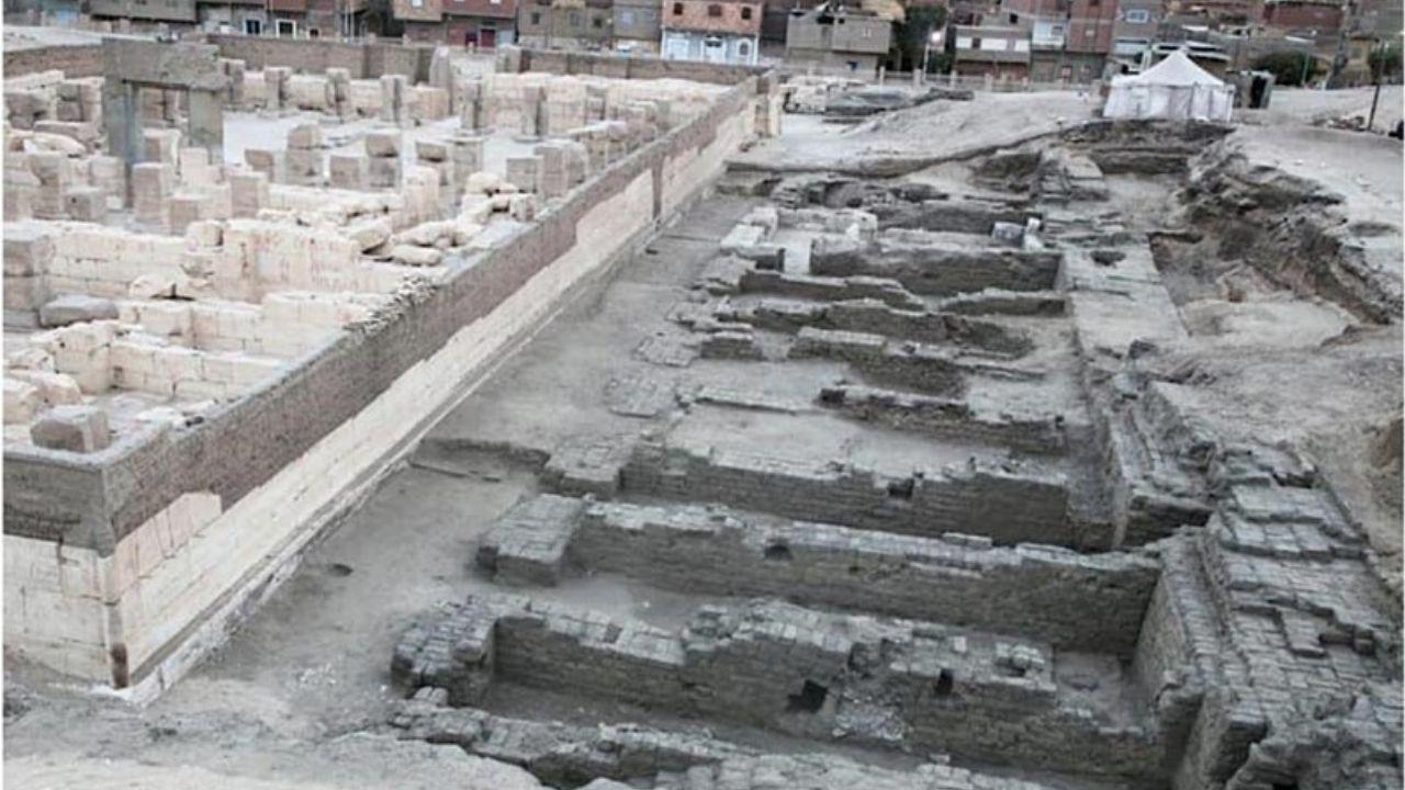 Arqueólogos encontram restos de touros sacrificados no templo do poderoso faraó Ramsés II