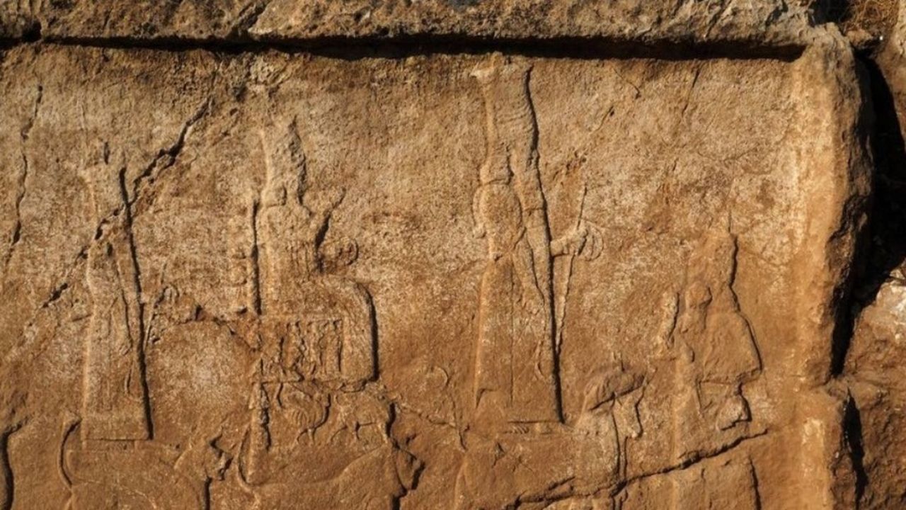 Relevos raros da Assíria são descobertos no Curdistão iraquiano. Confira as imagens!