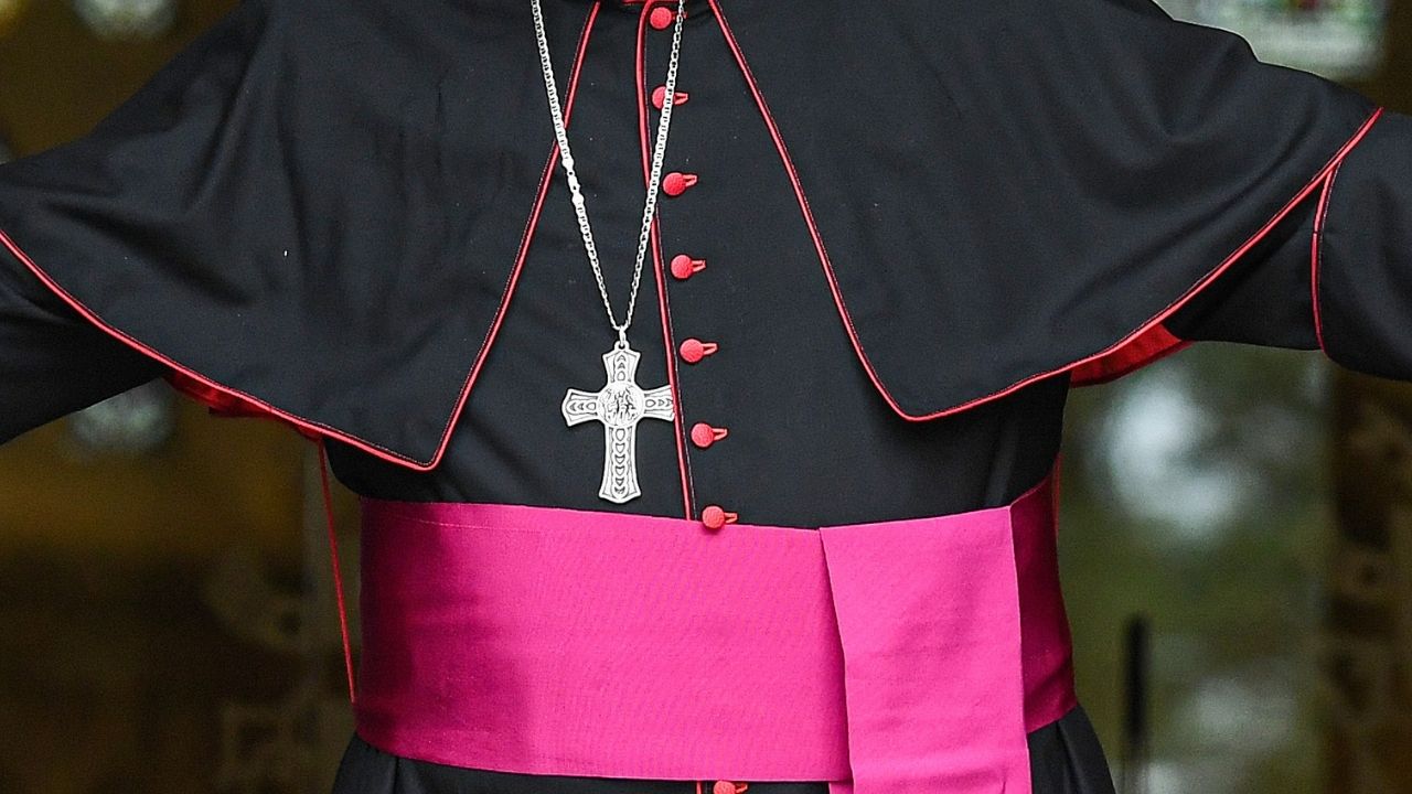 Na França, bispos irão doar ‘bens’ da Igreja para pagar indenização de vítimas de abuso