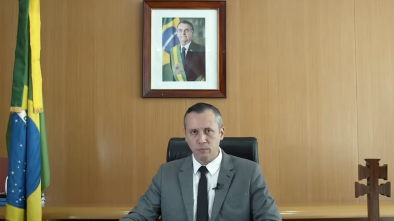 Em nota, Confederação Israelita do Brasil pede afastamento de Roberto Alvim por parafrasear discurso nazista