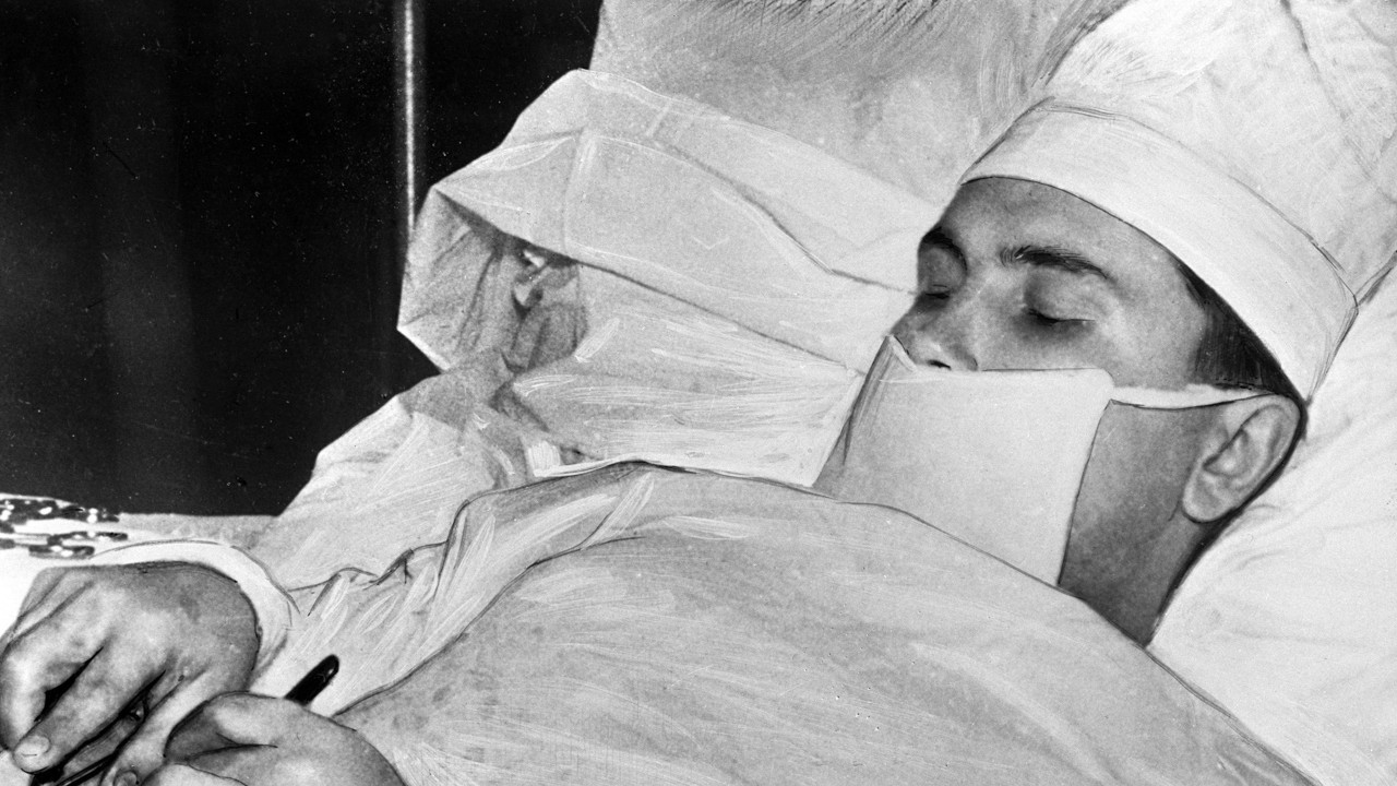Leonid Rogozov: O médico russo que removeu o próprio apêndice
