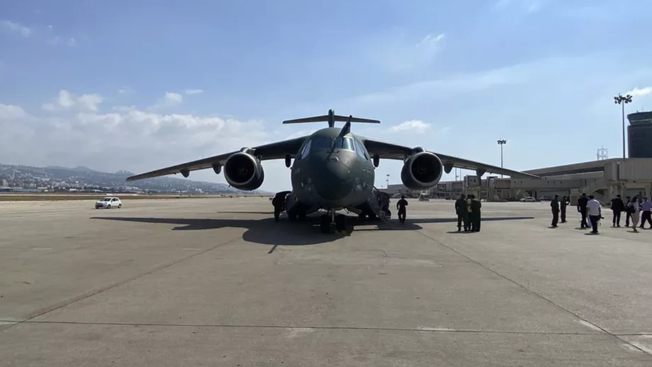 Forças Aéreas irão mandar um avião para resgatar brasileiros na Polônia