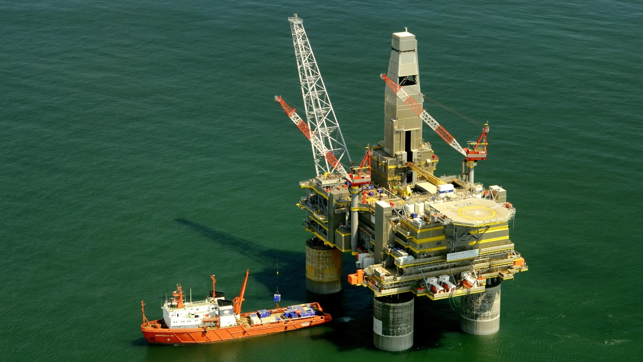 Rússia acusa Ucrânia de ataque a plataformas marítimas de petroleo