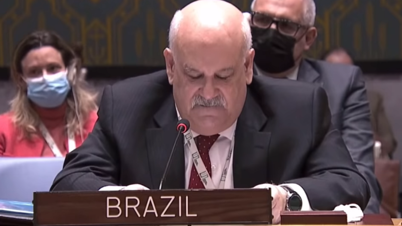 Embaixador brasileiro pede cautela com sanções: ‘Riscos de um confronto mais amplo’