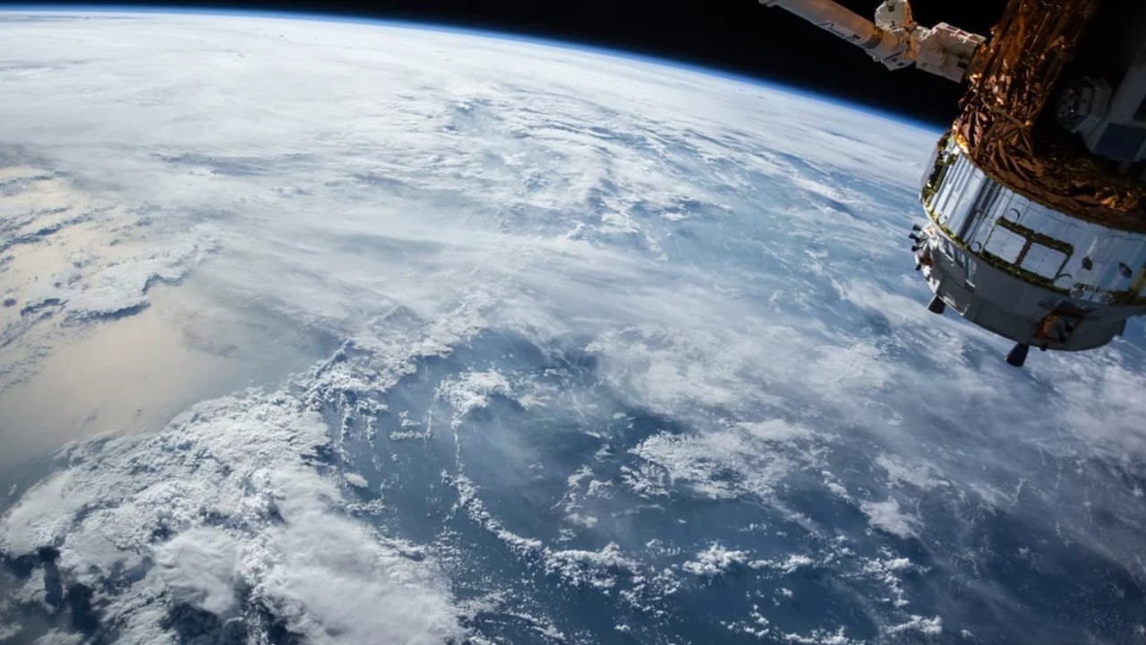 Triângulo das Bermudas interfere no campo magnético da Terra, sugerem cientistas da NASA