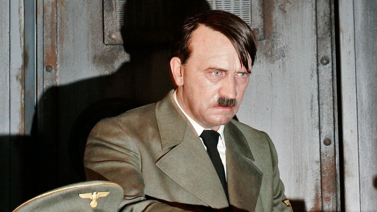 Como Hitler conquistou a confiança da população?