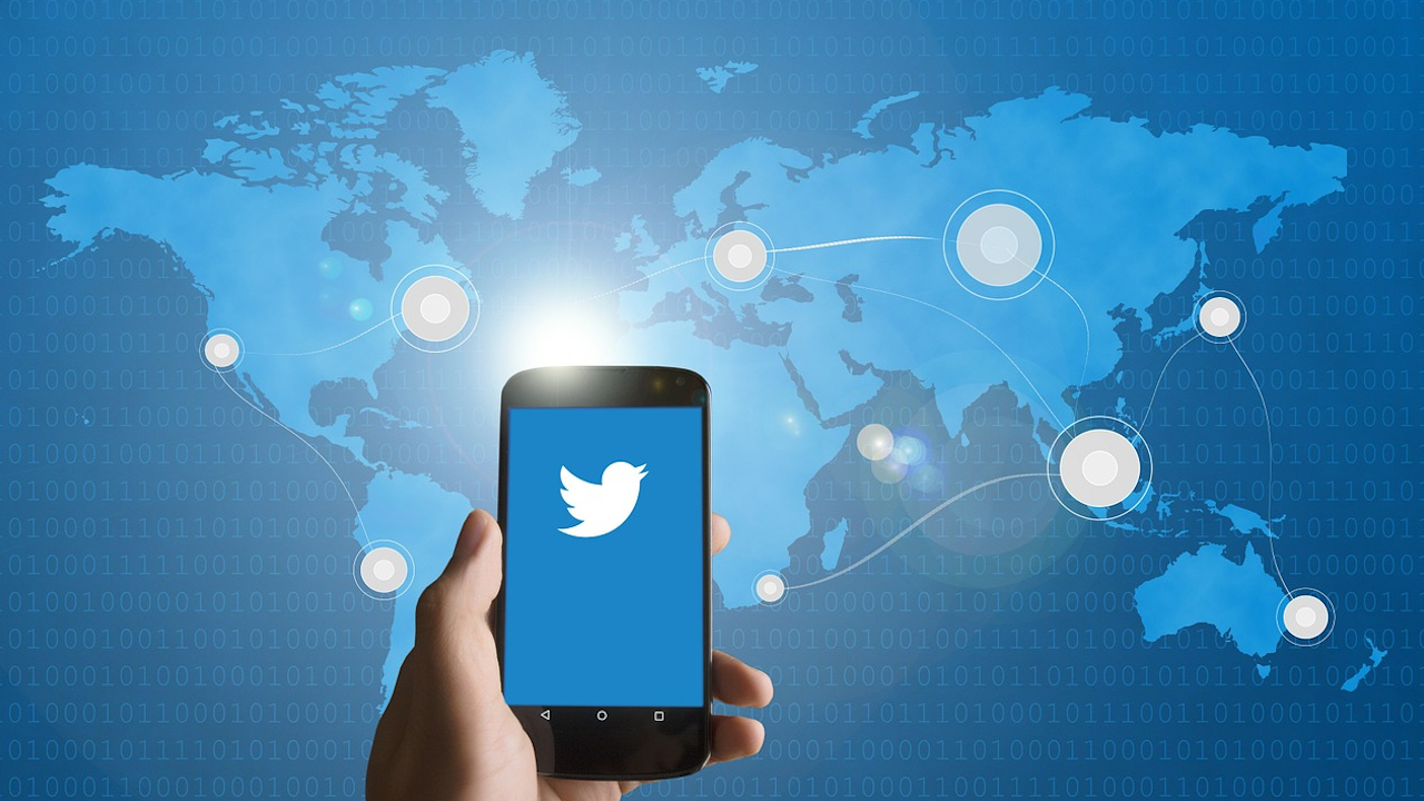 Twitter está removendo tweets e perfis que promovem tratamentos falsos de coronavírus