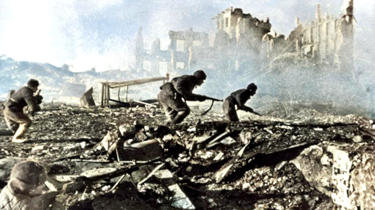 Há 77 anos, terminava a Batalha de Stalingrado, a mais sangrenta de todos os tempos