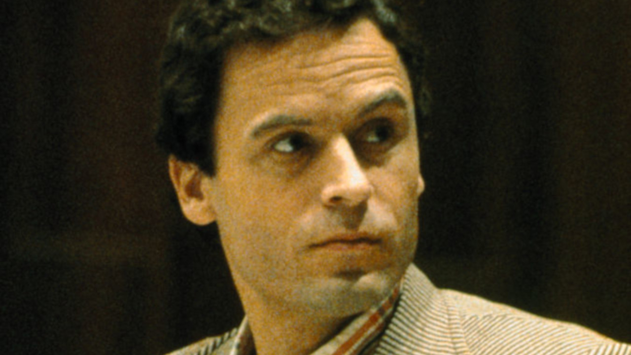 Declarações, paixão e dinheiro: 5 cartas enviadas para serial killers