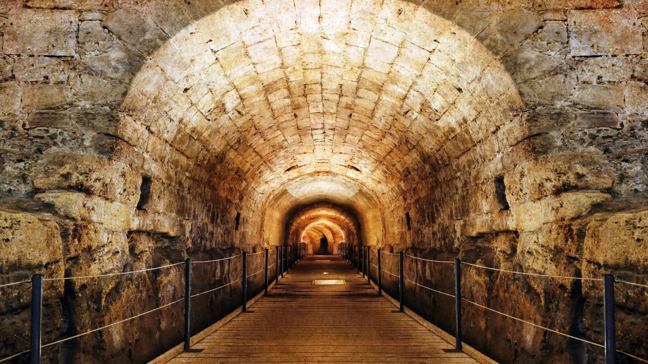 O incrível túnel dos Cavaleiros Templários que ficou enterrado por 700 anos