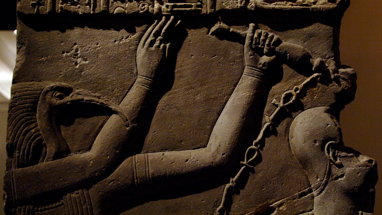 Egípcios capturavam aves para rituais sagrados