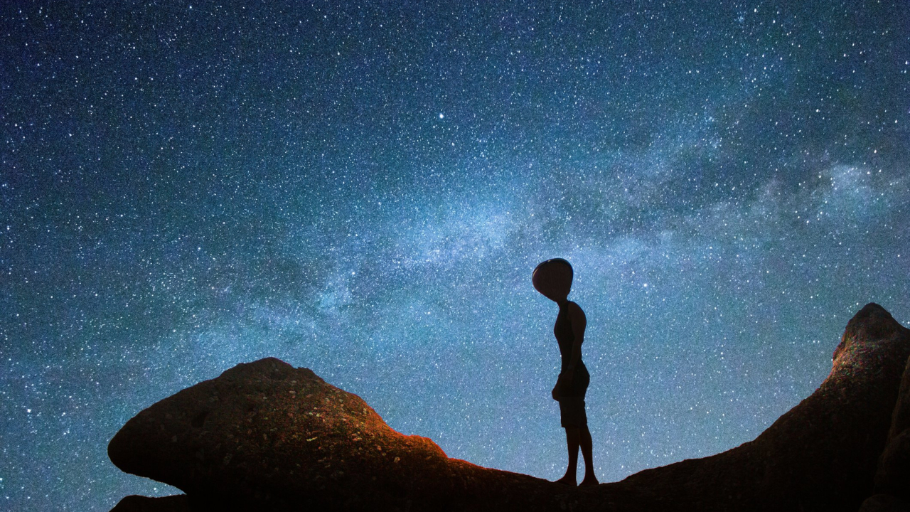 Civilizações alienígenas podem ter explorado a galáxia e visitado a Terra, indica estudo