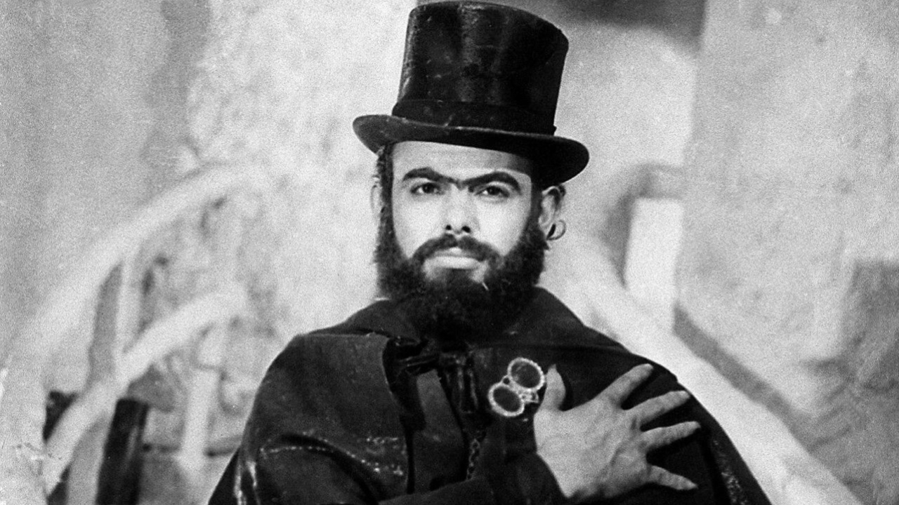 Morre José Mojica Marins, o eterno Zé do Caixão